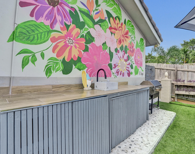 1430 Ne 57th Street - Photo Thumbnail 28