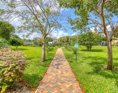 2515 Ne 2nd Court - Photo Thumbnail 26