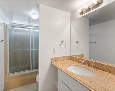 2515 Ne 2nd Court - Photo Thumbnail 21