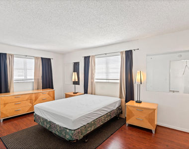 2515 Ne 2nd Court - Photo Thumbnail 19