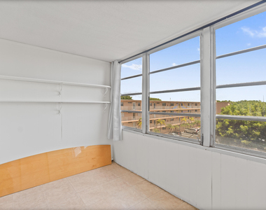 2515 Ne 2nd Court - Photo Thumbnail 14