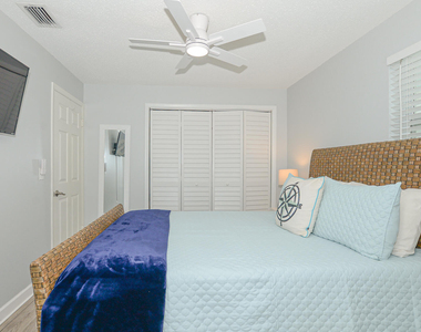 110 Sw Hideaway Place - Photo Thumbnail 18
