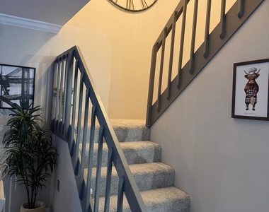 2949 Sw 22nd Circle - Photo Thumbnail 2