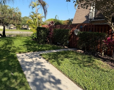2949 Sw 22nd Circle - Photo Thumbnail 11