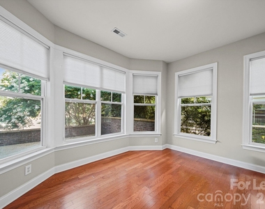 3405 Bidwell Avenue - Photo Thumbnail 9