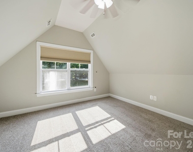 3405 Bidwell Avenue - Photo Thumbnail 40
