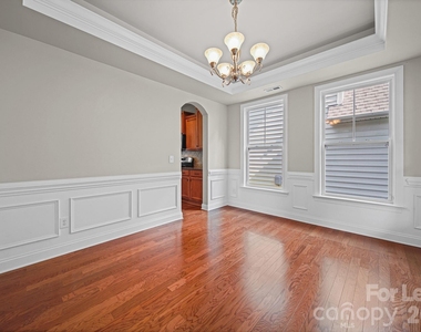 3405 Bidwell Avenue - Photo Thumbnail 17