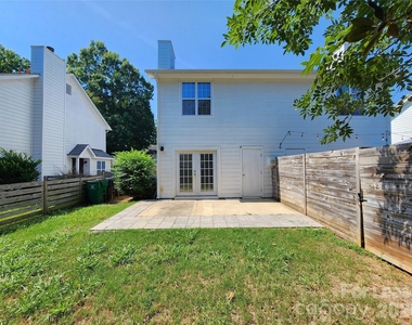 1525 Briar Creek Road - Photo Thumbnail 15