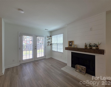 1525 Briar Creek Road - Photo Thumbnail 6