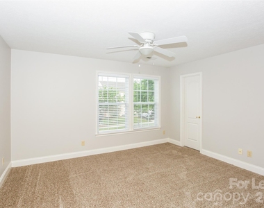 5525 Hammermill Drive - Photo Thumbnail 6