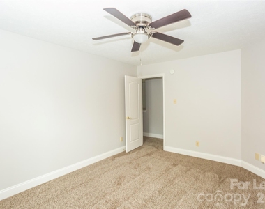 5525 Hammermill Drive - Photo Thumbnail 9