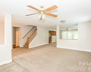 5525 Hammermill Drive - Photo Thumbnail 4