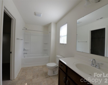9527 Hanberry Boulevard - Photo Thumbnail 11