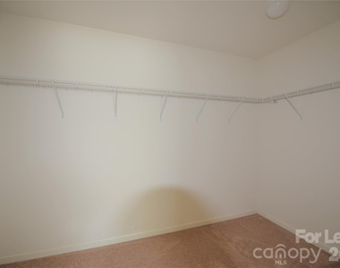 9527 Hanberry Boulevard - Photo Thumbnail 12