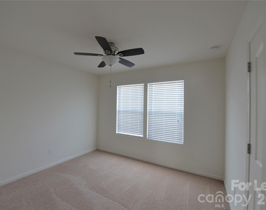9527 Hanberry Boulevard - Photo Thumbnail 17
