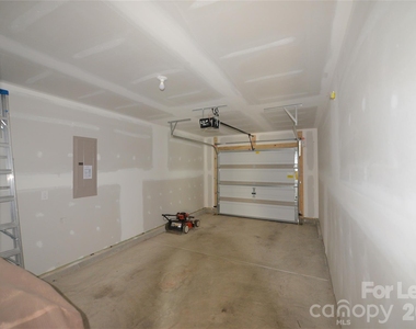 9527 Hanberry Boulevard - Photo Thumbnail 19