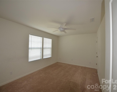 9527 Hanberry Boulevard - Photo Thumbnail 16