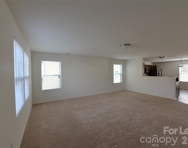 9527 Hanberry Boulevard - Photo Thumbnail 1