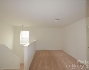 9527 Hanberry Boulevard - Photo Thumbnail 14