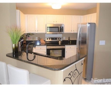 1313 Torrence Circle - Photo Thumbnail 5