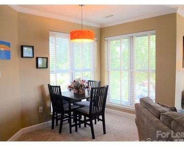 1313 Torrence Circle - Photo Thumbnail 4