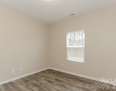 4406 Mountain Island Drive - Photo Thumbnail 8