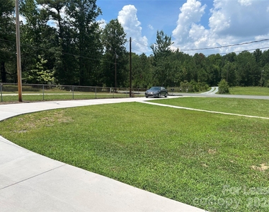 5006 Myers Road - Photo Thumbnail 15