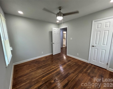 5006 Myers Road - Photo Thumbnail 8