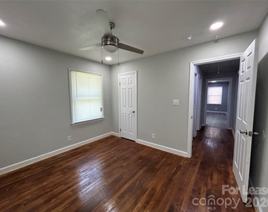 5006 Myers Road - Photo Thumbnail 6