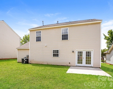 1418 Peach Park Lane - Photo Thumbnail 14