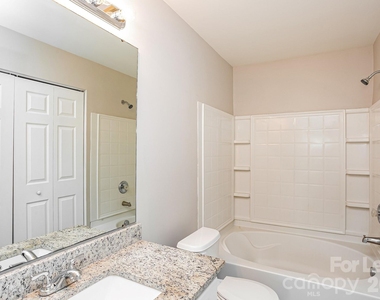 1418 Peach Park Lane - Photo Thumbnail 13