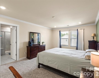 613 Cedar Knoll Circle - Photo Thumbnail 22