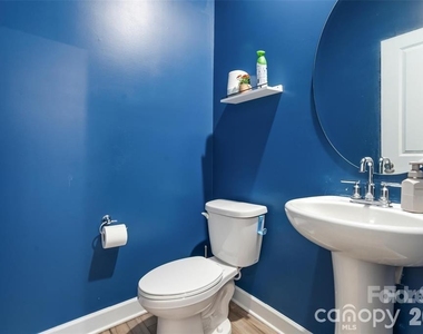 613 Cedar Knoll Circle - Photo Thumbnail 30