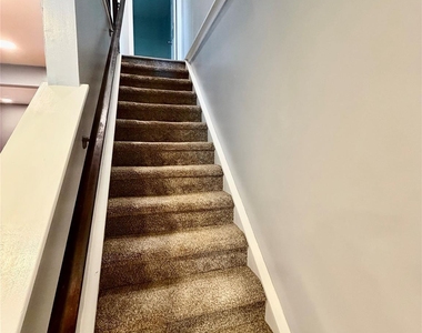 9604 Vinca Circle - Photo Thumbnail 10