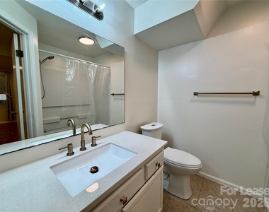 9604 Vinca Circle - Photo Thumbnail 25