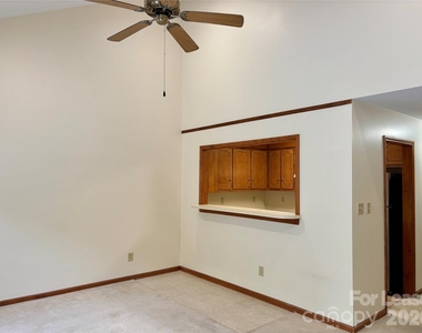 153 Hillcrest Drive - Photo Thumbnail 1