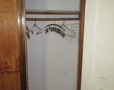 306 W 2nd Street - Photo Thumbnail 12