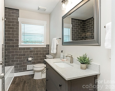 3319 Providence Road - Photo Thumbnail 3