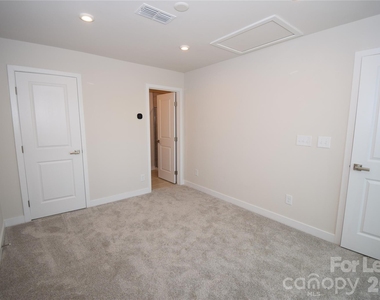 4810 Chastain Avenue - Photo Thumbnail 26