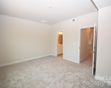 4810 Chastain Avenue - Photo Thumbnail 14