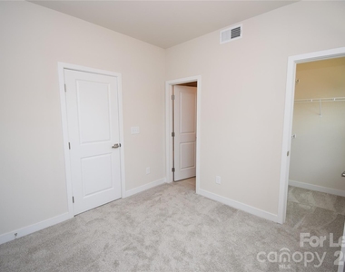 4810 Chastain Avenue - Photo Thumbnail 22