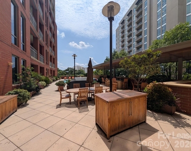 701 Royal Court - Photo Thumbnail 46