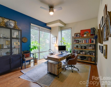701 Royal Court - Photo Thumbnail 26