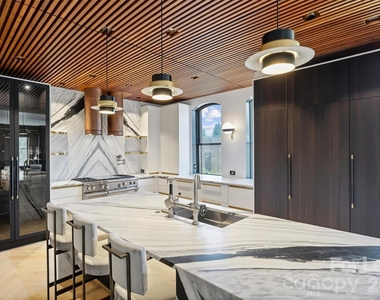 229 N Church Street - Photo Thumbnail 6