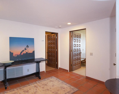 3265 Ocean Drive - Photo Thumbnail 40