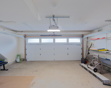 3265 Ocean Drive - Photo Thumbnail 43