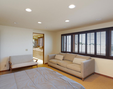 3265 Ocean Drive - Photo Thumbnail 34
