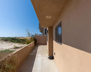 3265 Ocean Drive - Photo Thumbnail 44