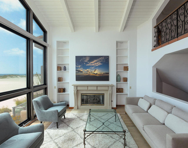3265 Ocean Drive - Photo Thumbnail 4
