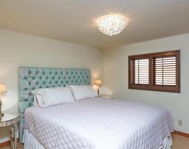 3265 Ocean Drive - Photo Thumbnail 37